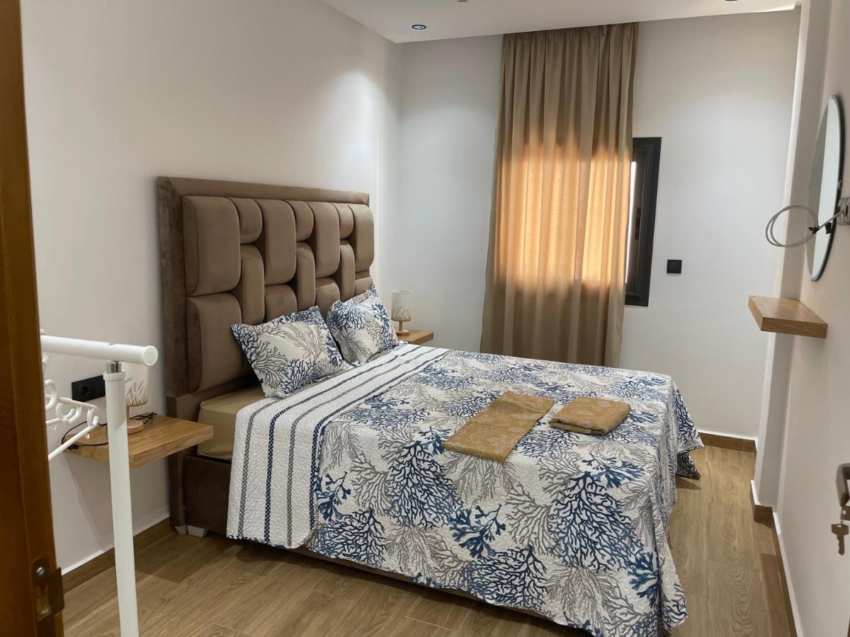 Appartement En M'Diq Centre Ville Pres De La Plage Экстерьер фото