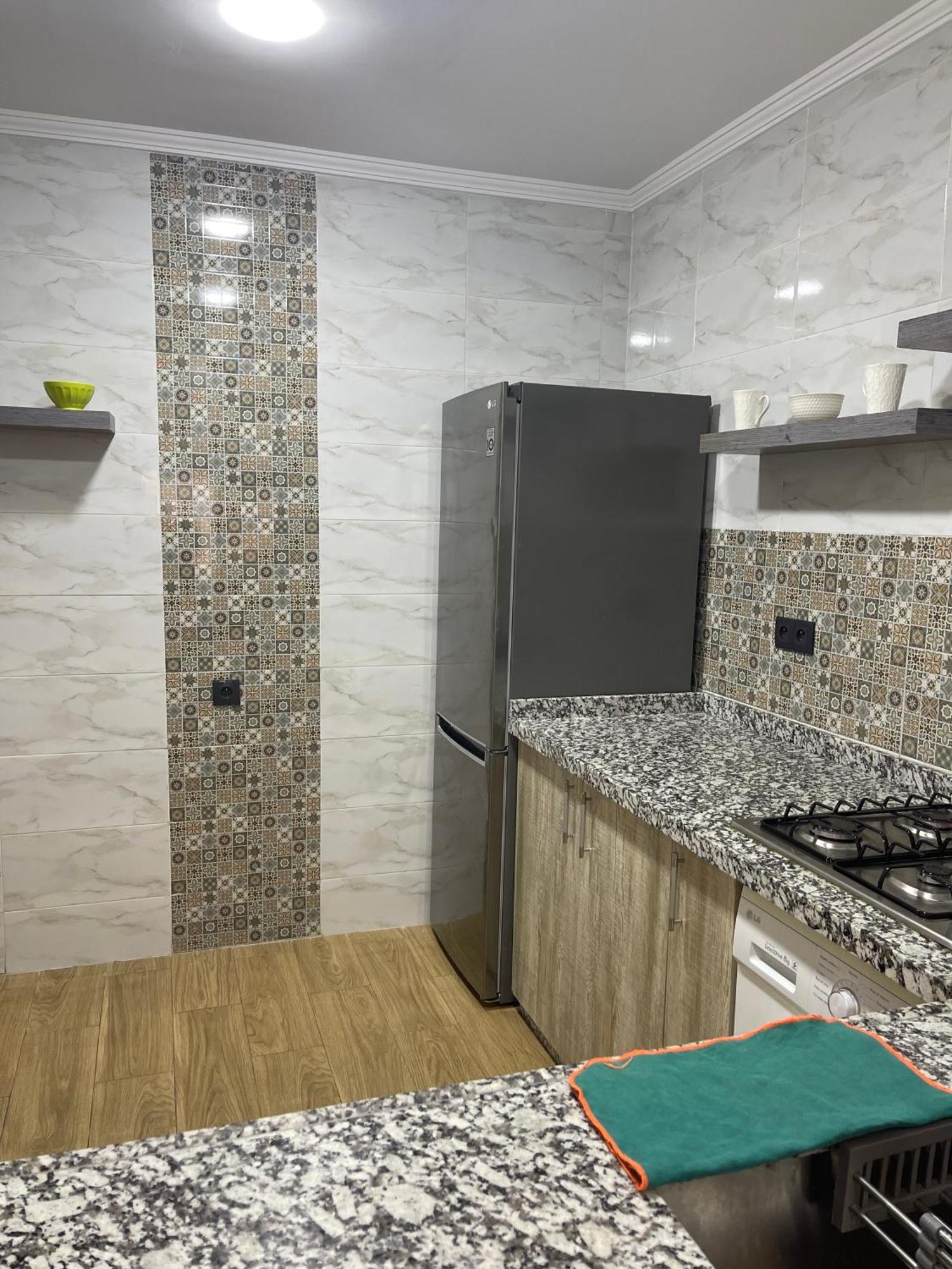 Appartement En M'Diq Centre Ville Pres De La Plage Экстерьер фото